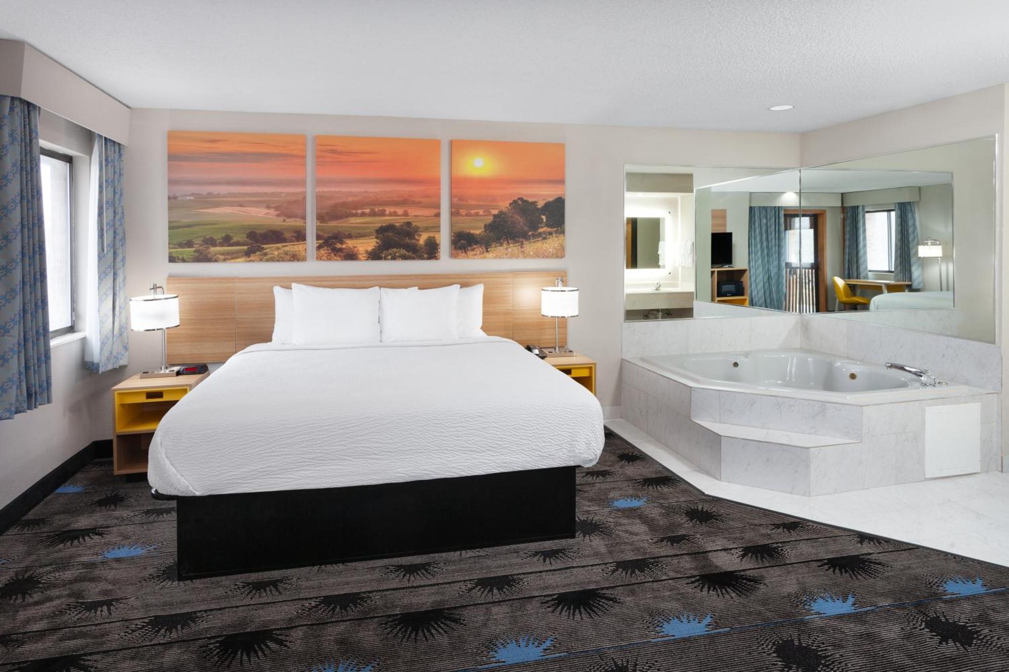 Days Inn By Wyndham Вустер Экстерьер фото